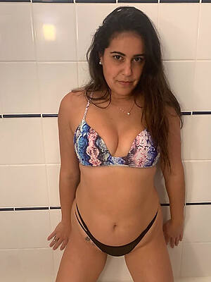 free porn pics of hairy mature latina