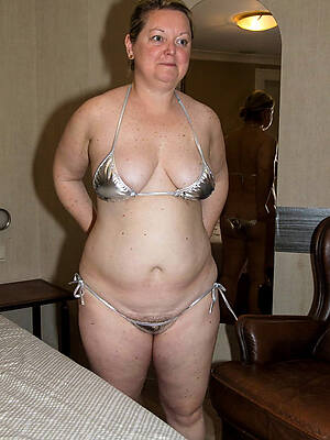 mature chubby moms porno pictures