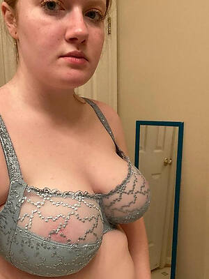 beautiful mature in bras porn pics