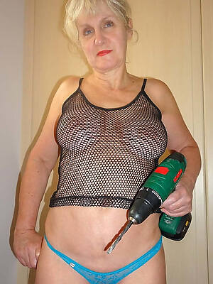 check out mature older pussy