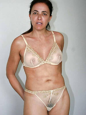 sexy matures to lingerie shows off everything