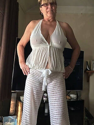 the sexy goddess hot mature older women