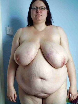 fat mature mom stripped