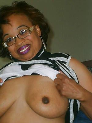 Bohemian ebony matured pics