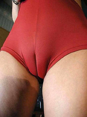 hotties adult cameltoe pictures