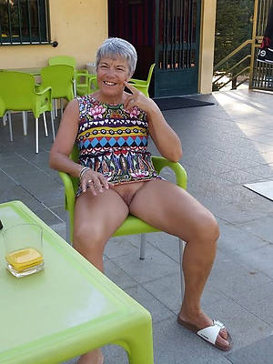 hot naked grandmas photos