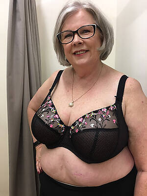 easy pics of mature granny lady