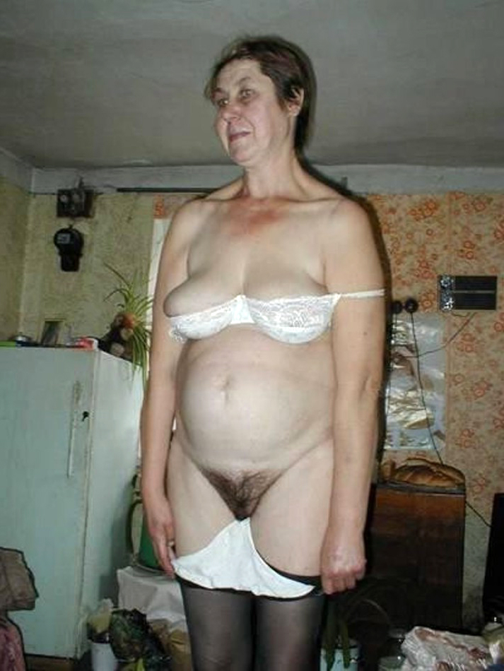 Hotties horny granny porn pics - MatureHomemadePorn.com